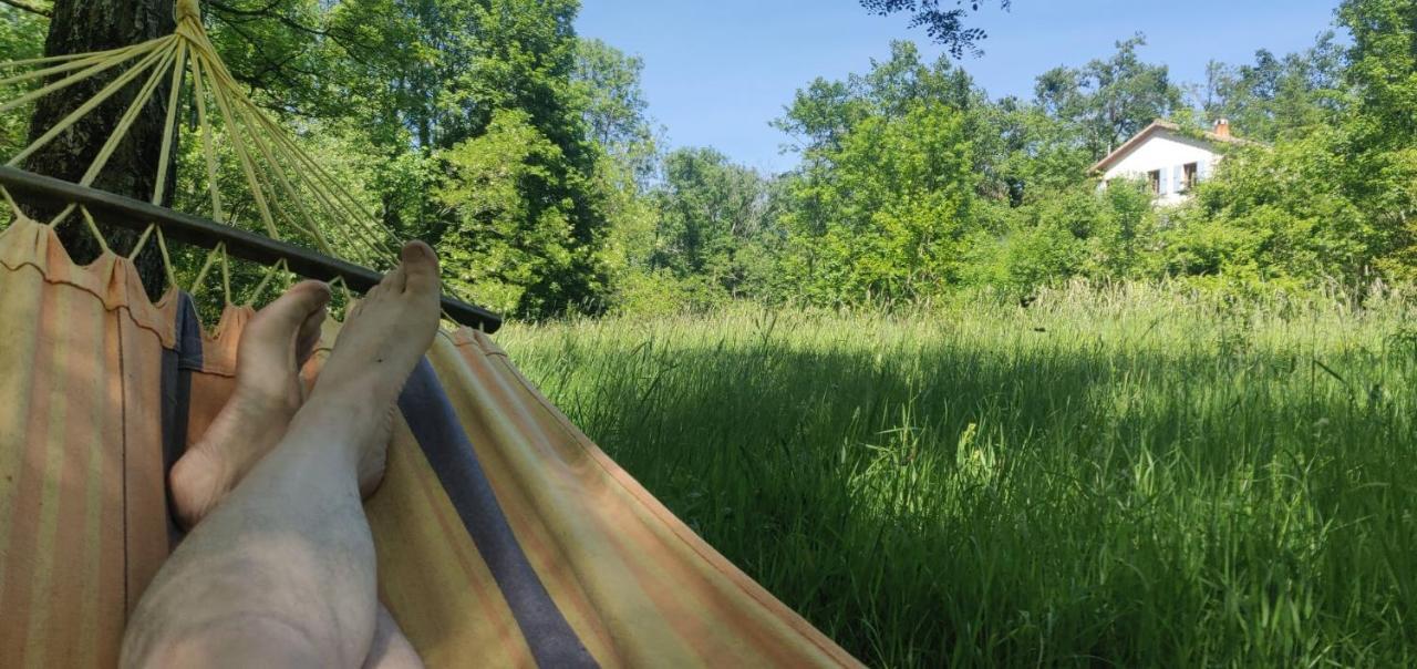 Villa Domaine Liberté avec prairie et forêt au bord d'une rivière en Ardèche Silhac Extérieur photo